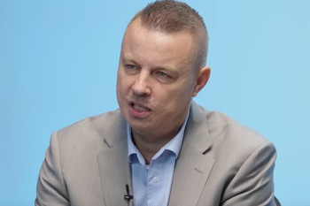 Ústavní soud jednal nezákonně, tvrdí Rajchl