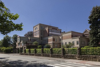 Kraj začne s rekonstrukcí památkově chráněné školy v Litomyšli