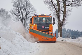 Letošní zima je pro silničáře zatím náročnější než v minulých letech