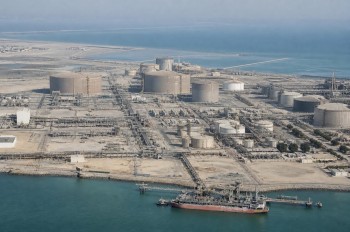 SAE opouštějí OPEC. Začíná nová ropná válka?